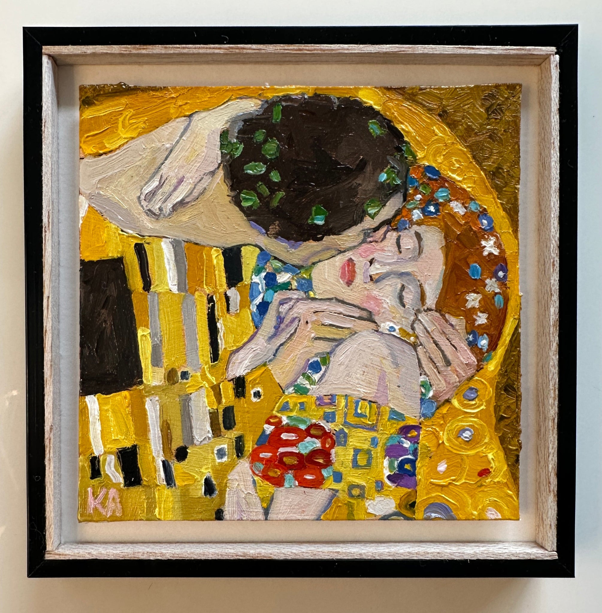 "Mini Kiss" after Klimt