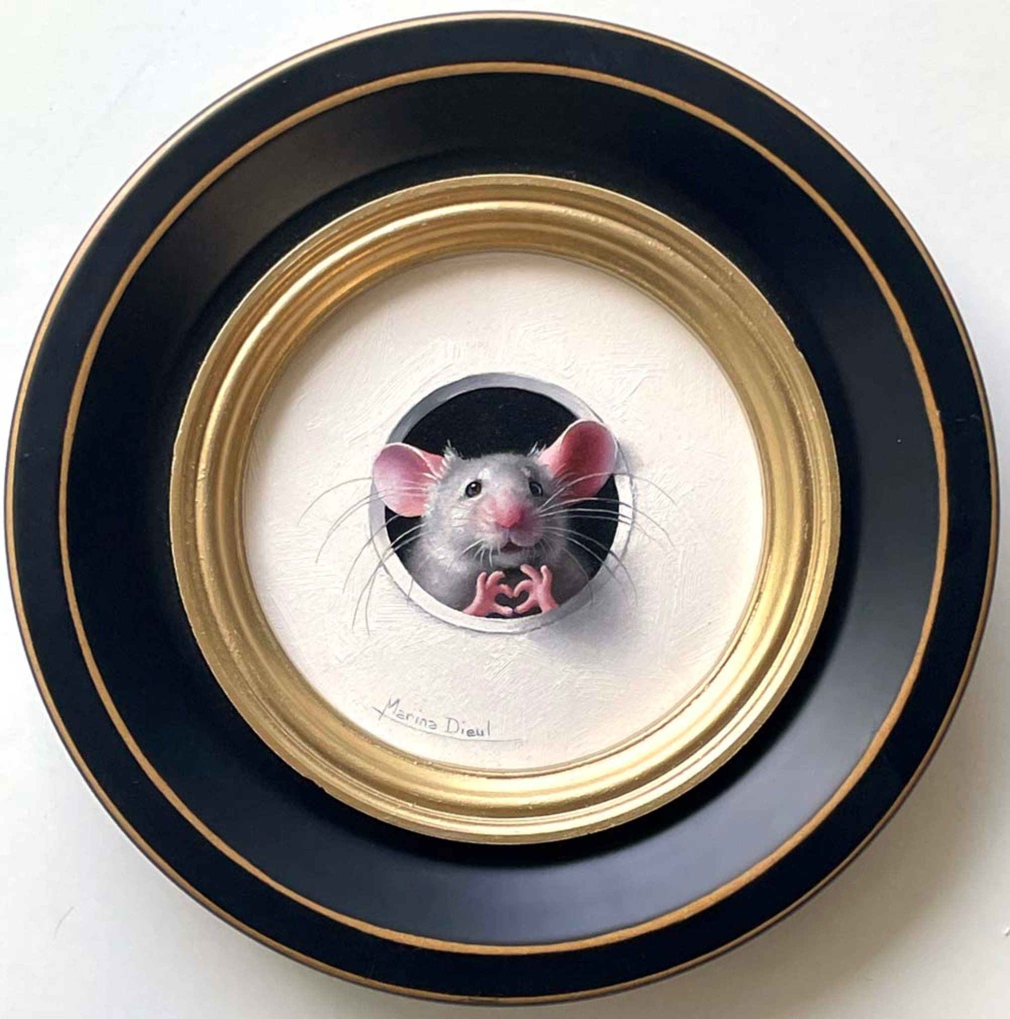 Petite Souris - Heart in Hand