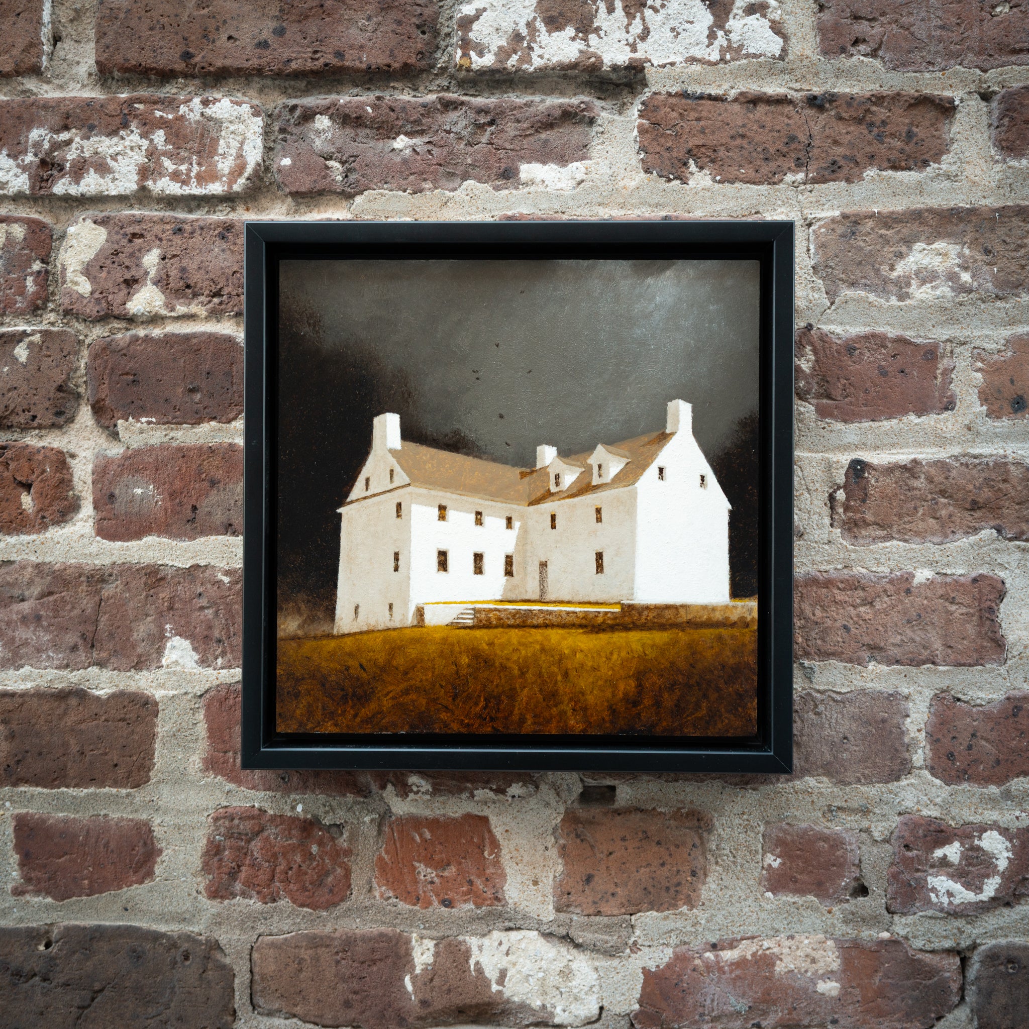 Near the End of a Maison